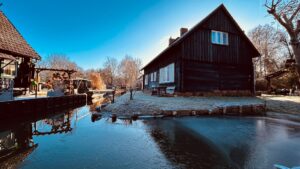 db003c3e-3e18-4be2-9375-2a3147475c36